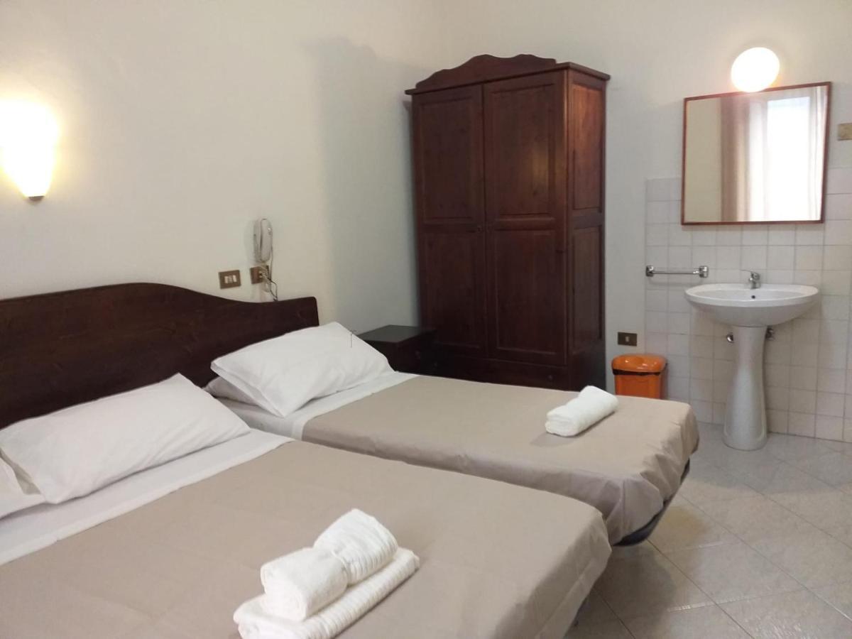 Hotel Vittorio Veneto Napoli Hotel Naples