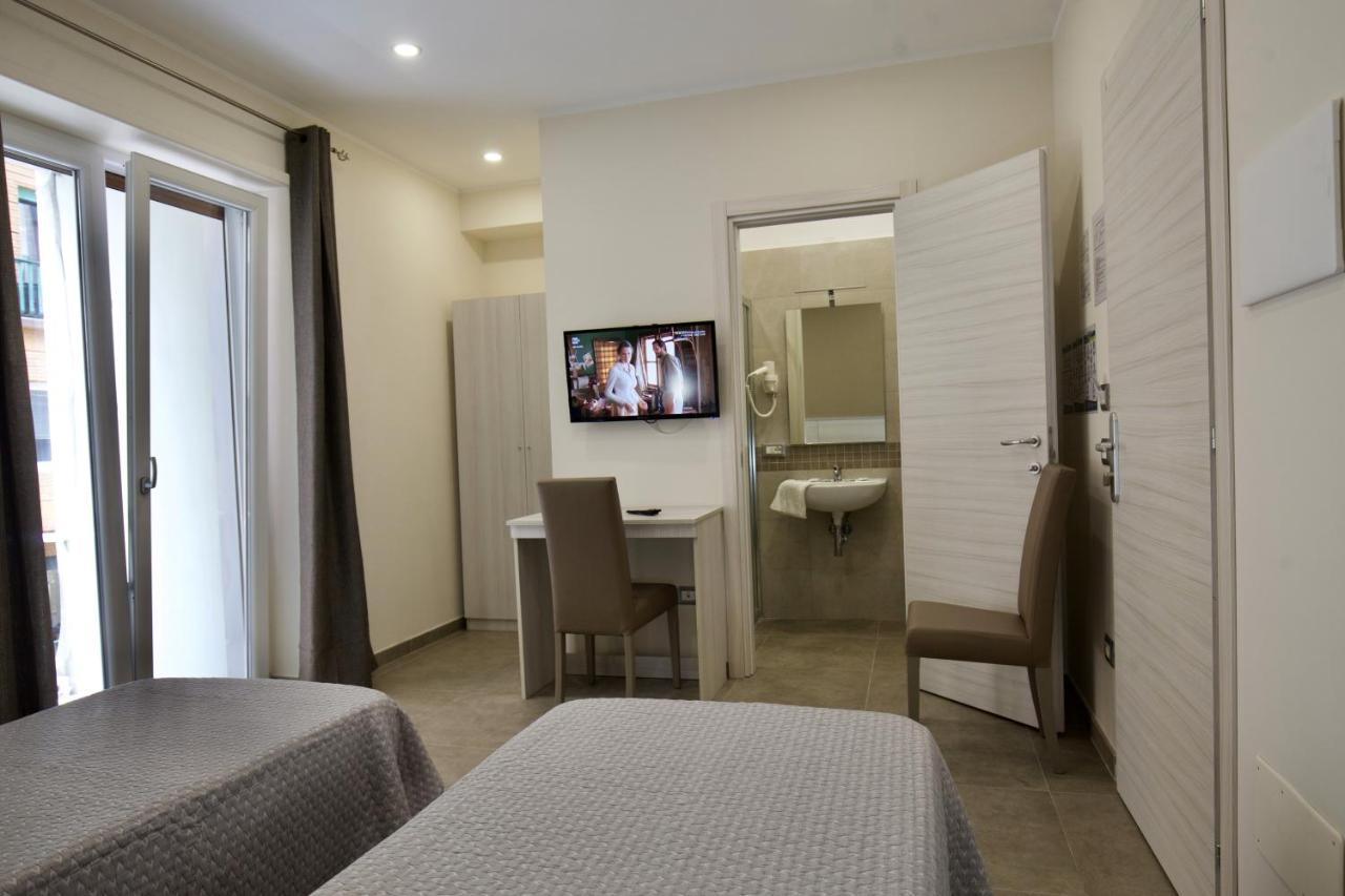 Six Guest house Naples