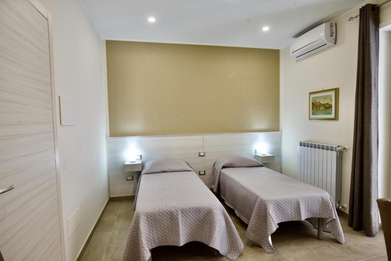 Six Guest house Naples