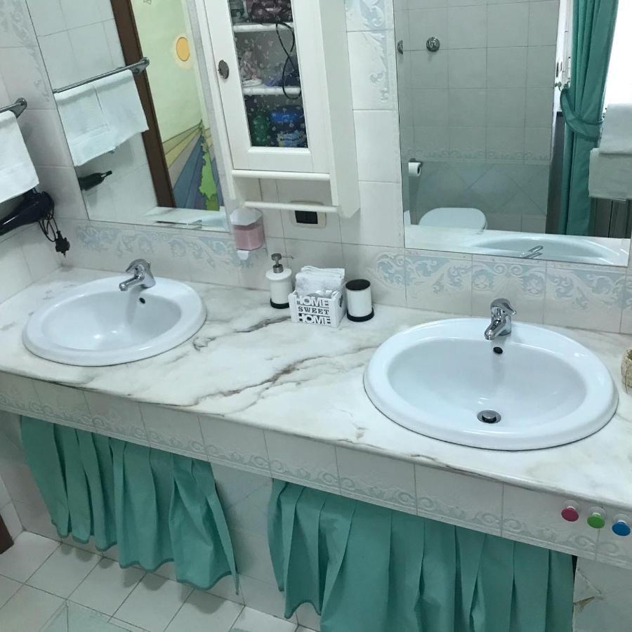 Bed & Breakfast Regy *