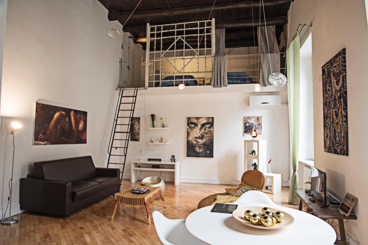 Splendido Loft Nel Cuore Antico Apartment
