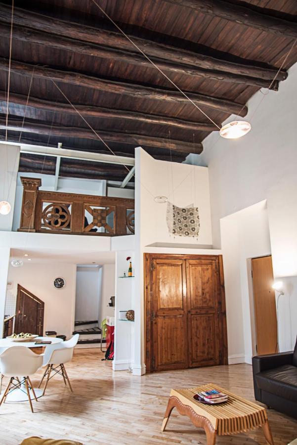 Splendido Loft Nel Cuore Antico Naples