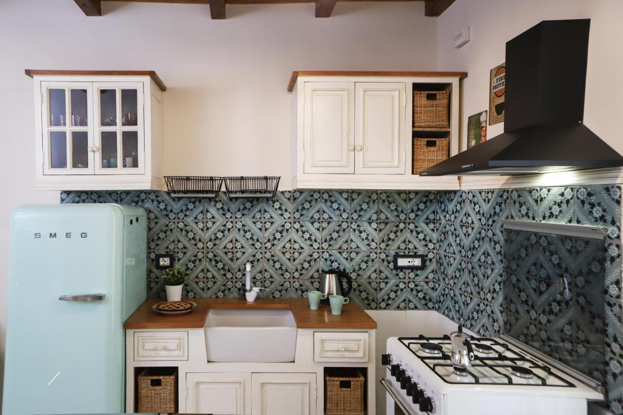 Shabby Chic In The Vibrant Center * Naples