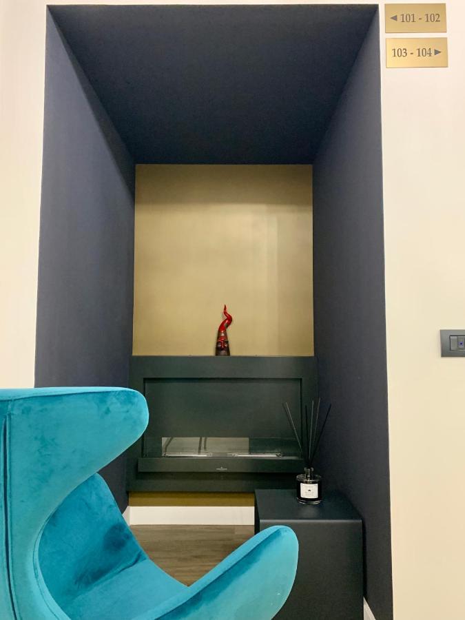 Toledo Boutique Naples