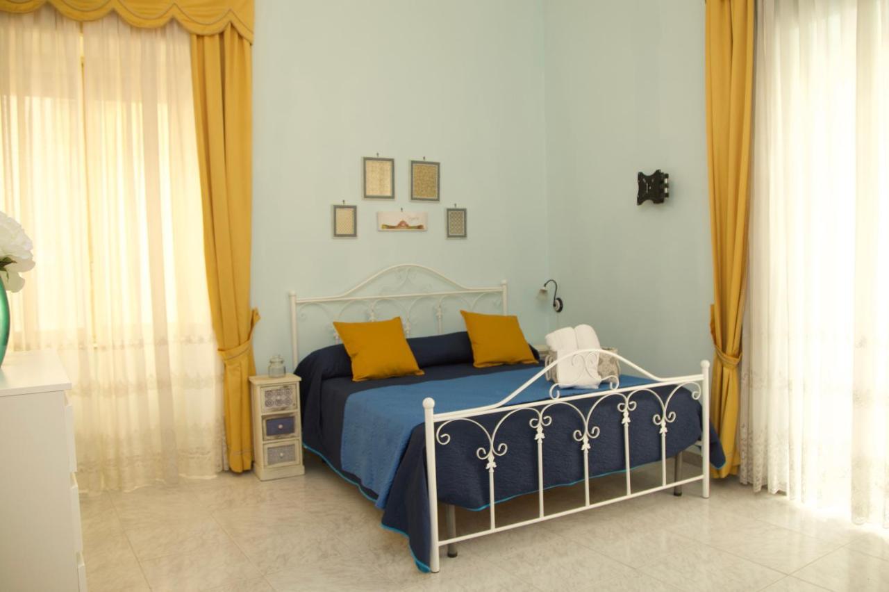Bed & Breakfast La Terrazza A Dante Naples