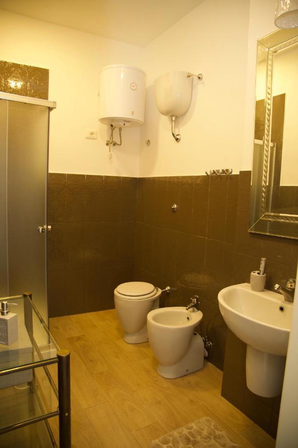 Bed & Breakfast La Terrazza A Dante Naples