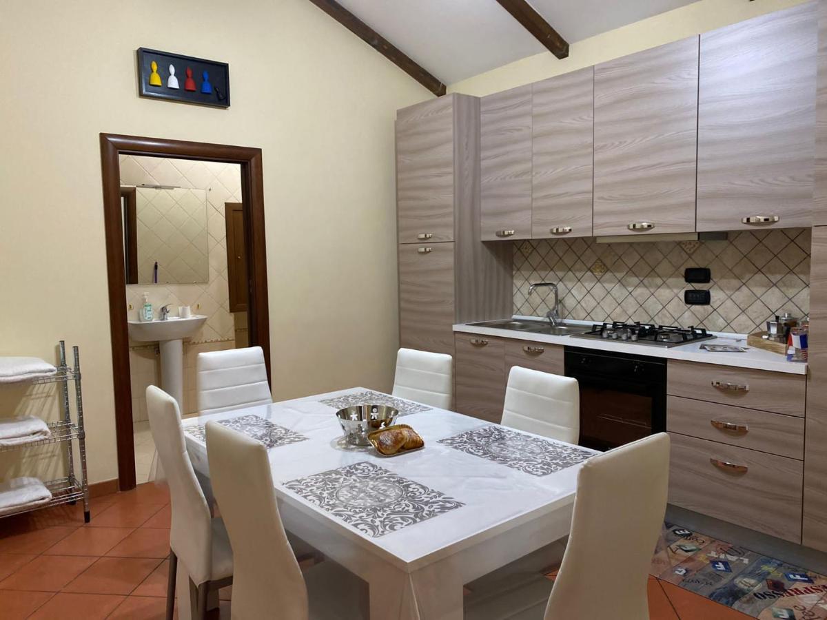 In Love: Vicoletto Dei Presepi Apartment