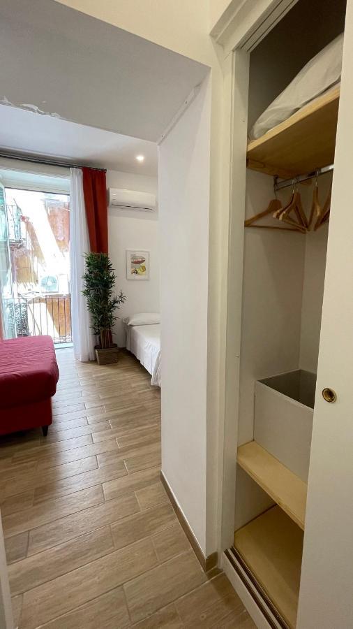 Studionapoli112 Guest house Naples