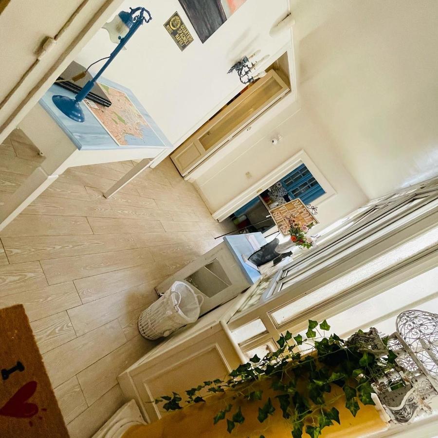 Bella Mbriana Naples