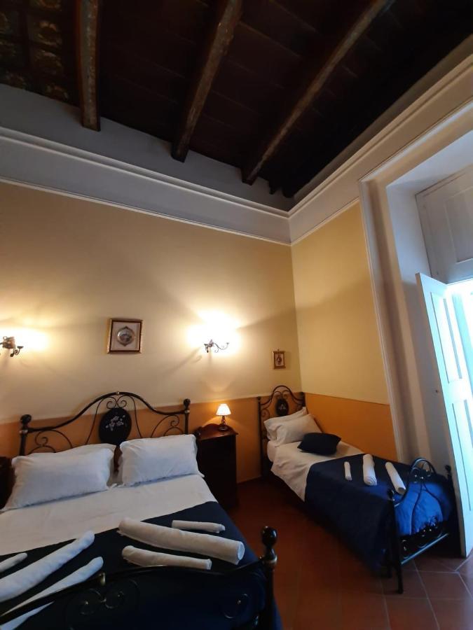 Pignatelli 3* Naples