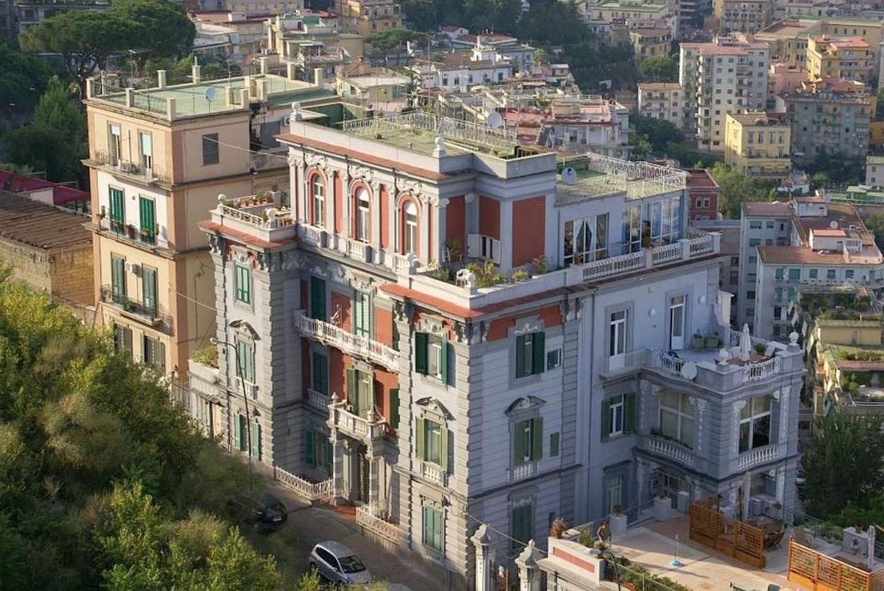 L'atelier Vedi Ai Tuoi Piedi