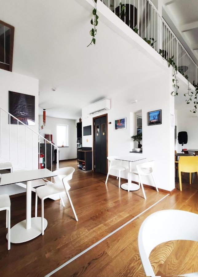 Hostel Tric Trac Naples