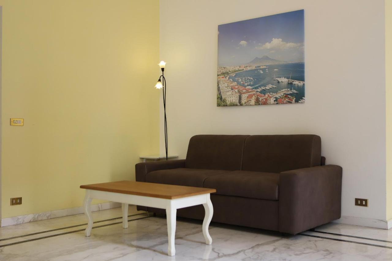 Guest house Piazza Dante By Wonderful Italy *