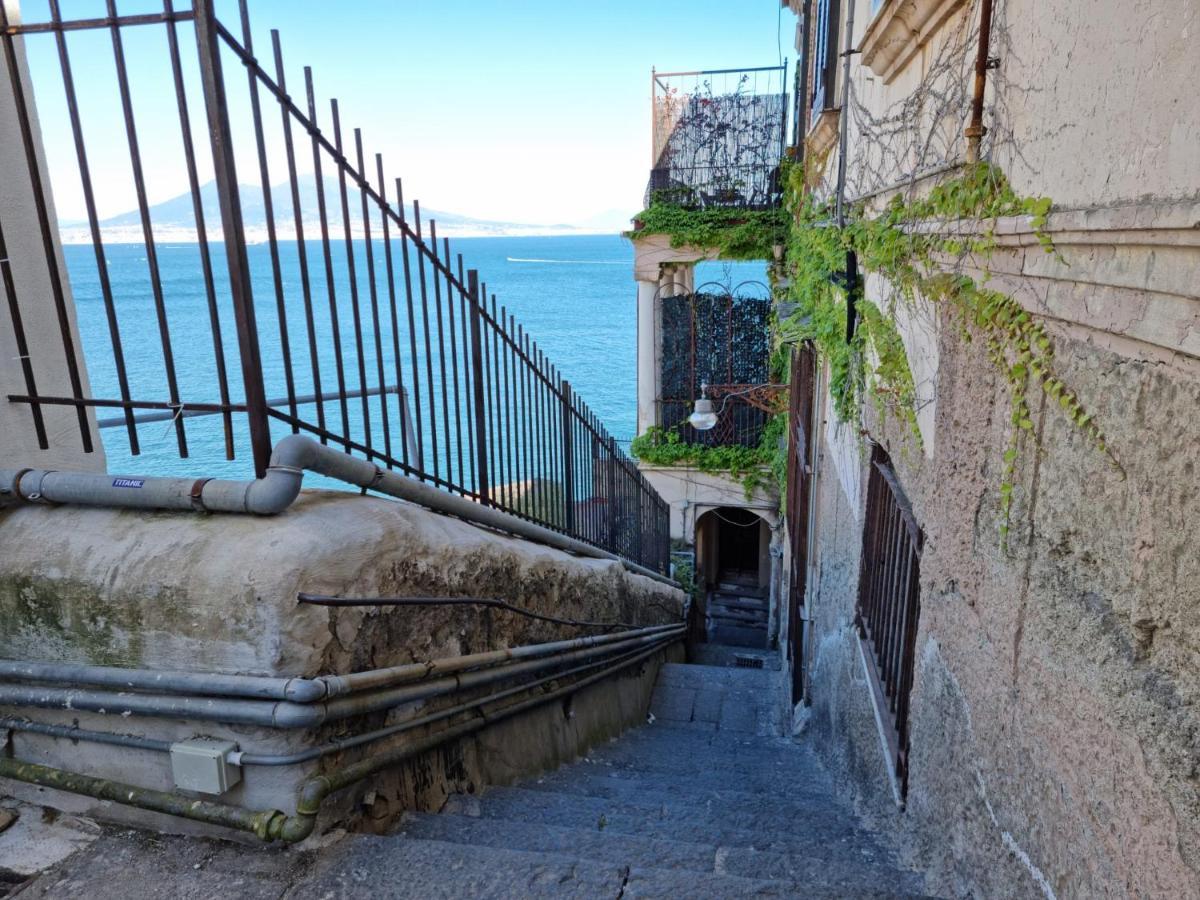 La Casa Sull' Acqua Apartment Naples