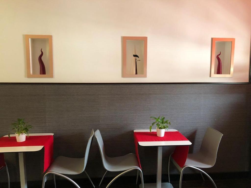 Hotel Cimarosa Naples