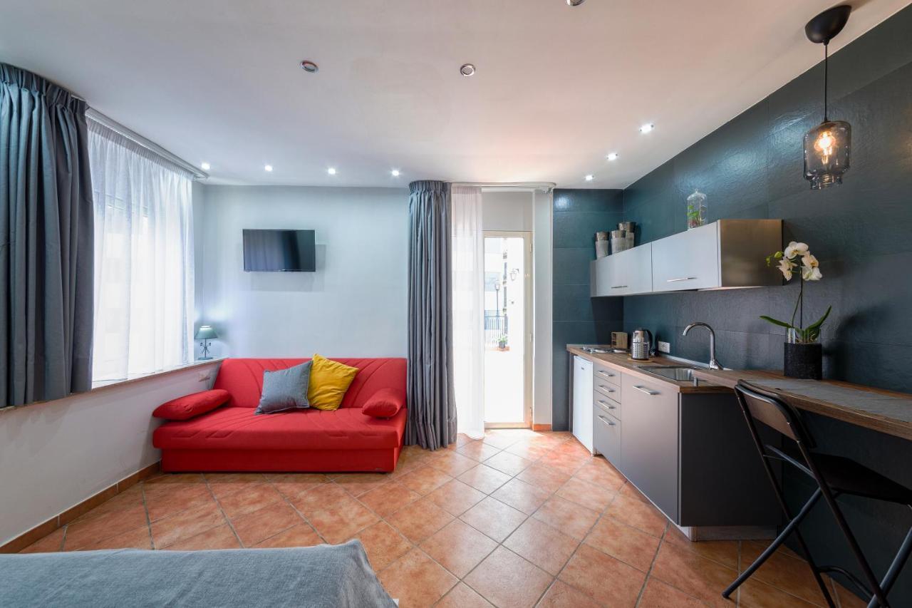 Apartment Masaniello Naples