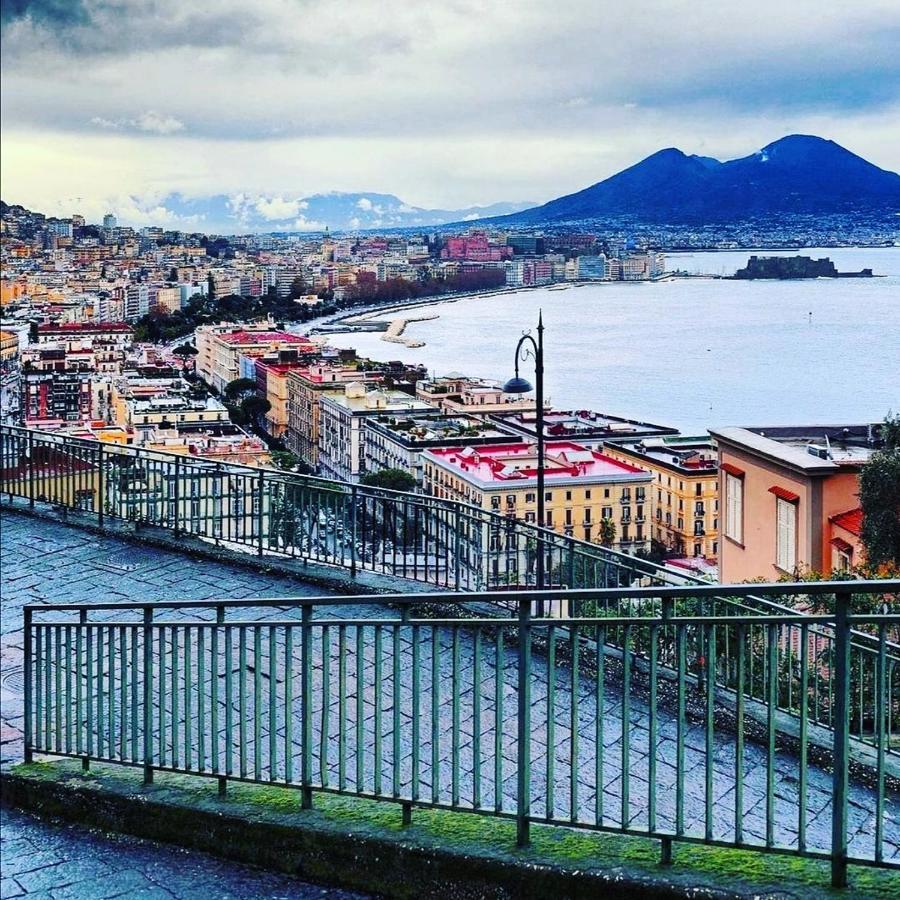 Dale Naples