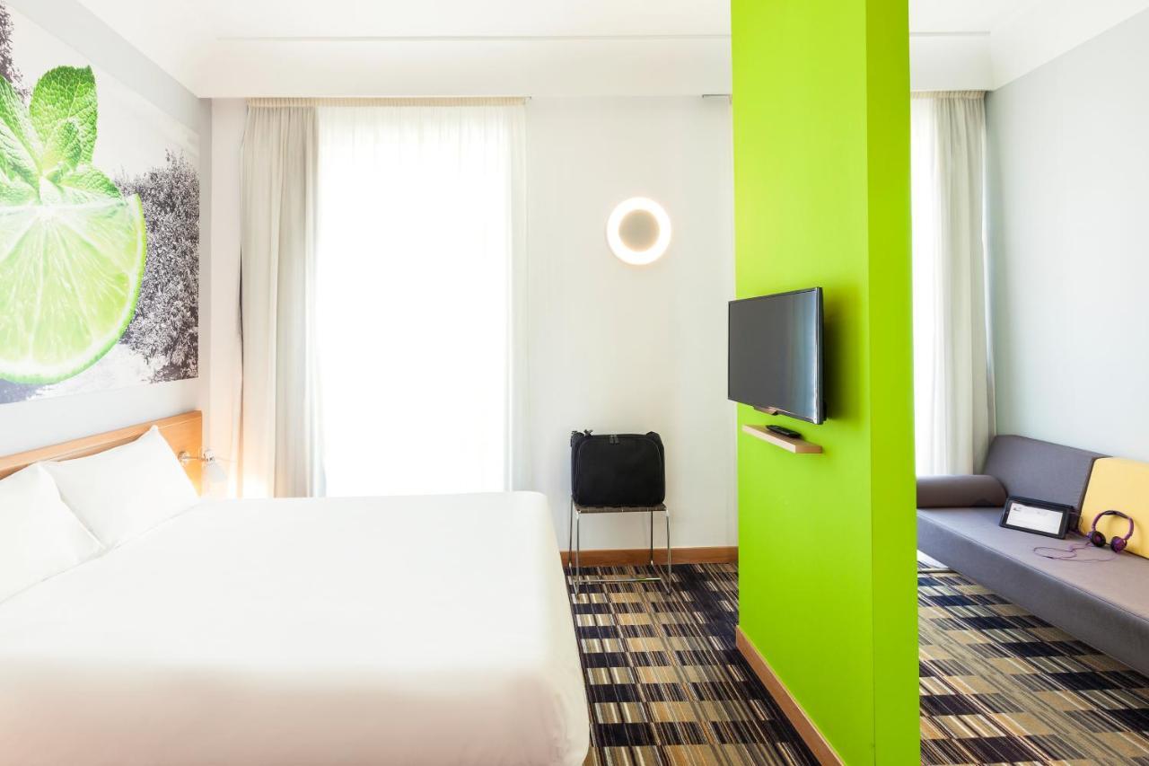 Ibis Styles Garibaldi 3* Naples