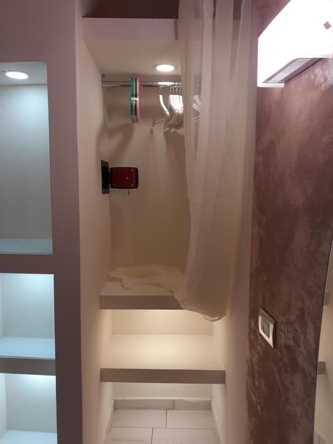 Al Numero 1 Bed & Breakfast Naples