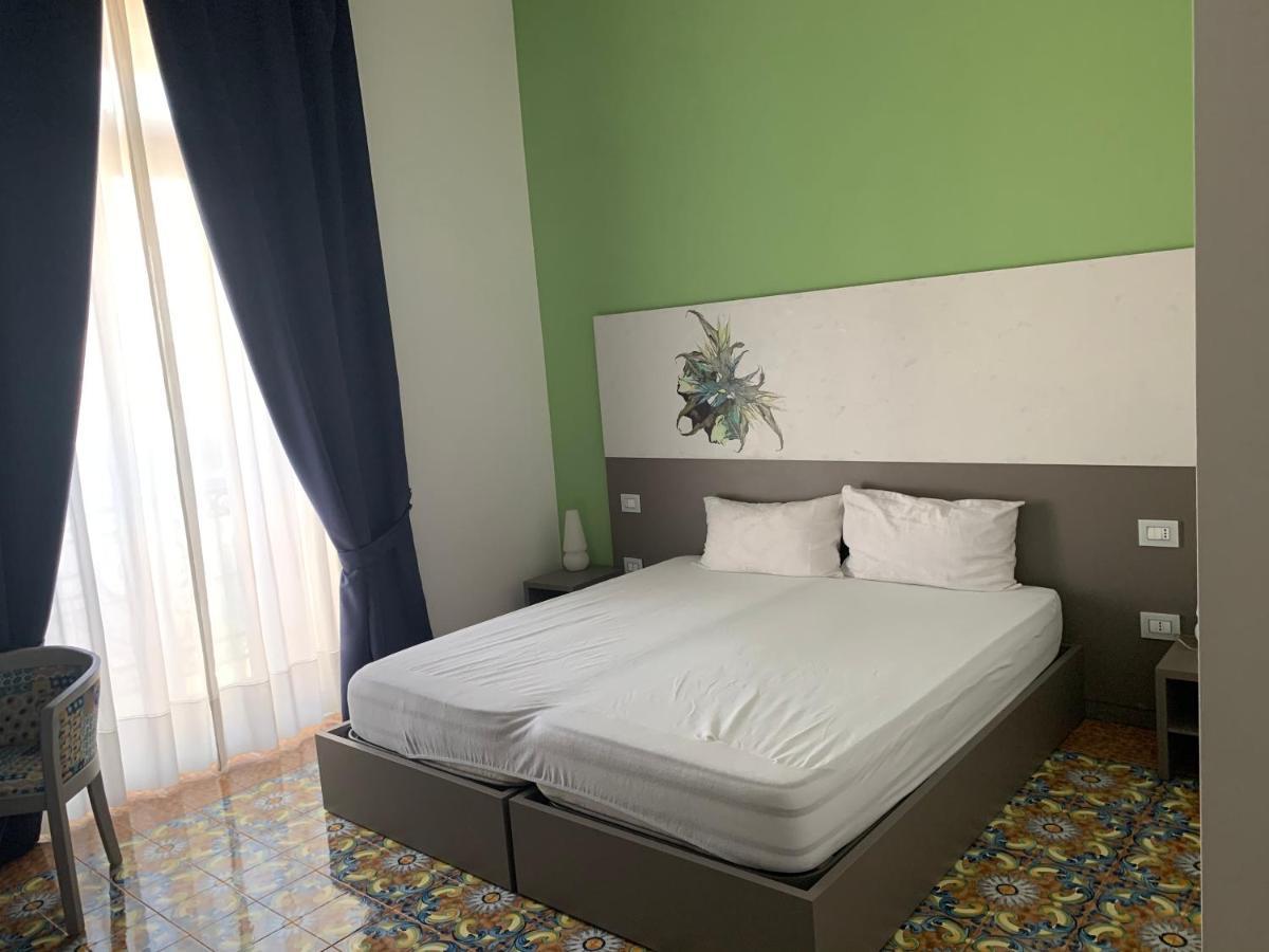 Bed & Breakfast Specchio Di Parthenope 2*