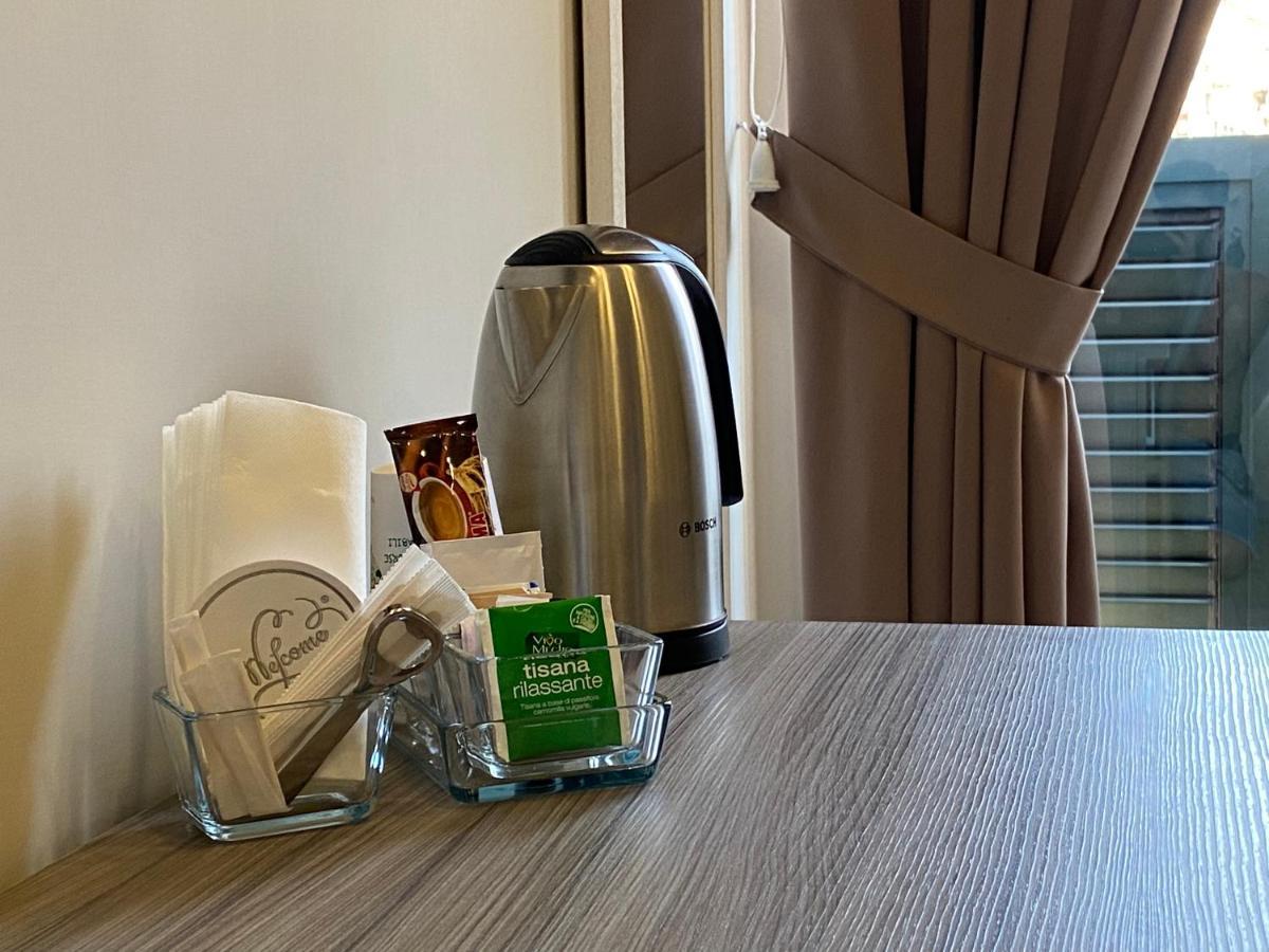 Bed & Breakfast Napolitudine *