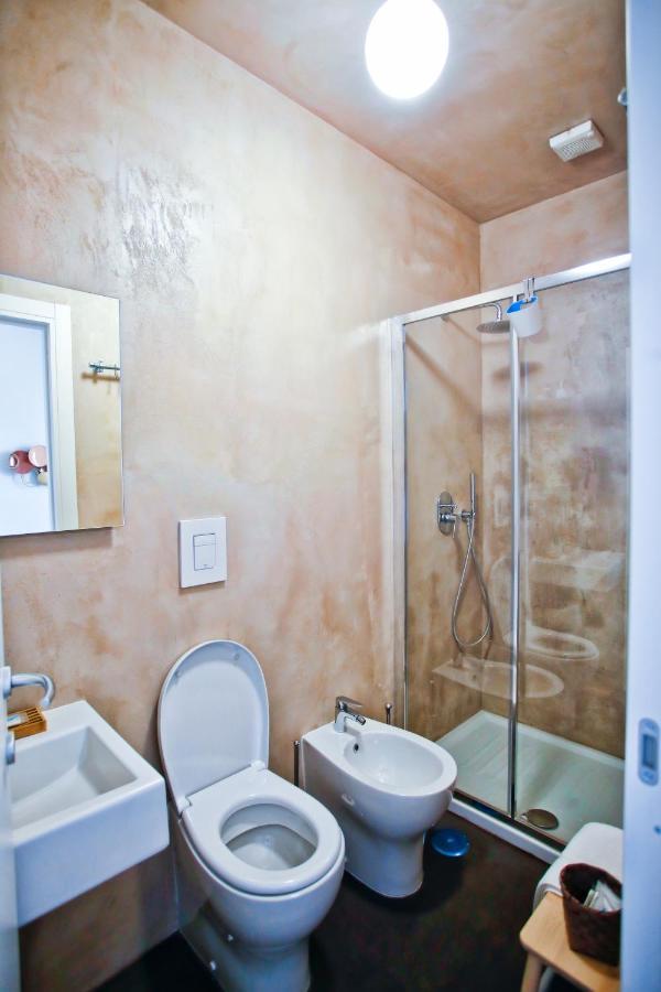 Florestine Guest house *