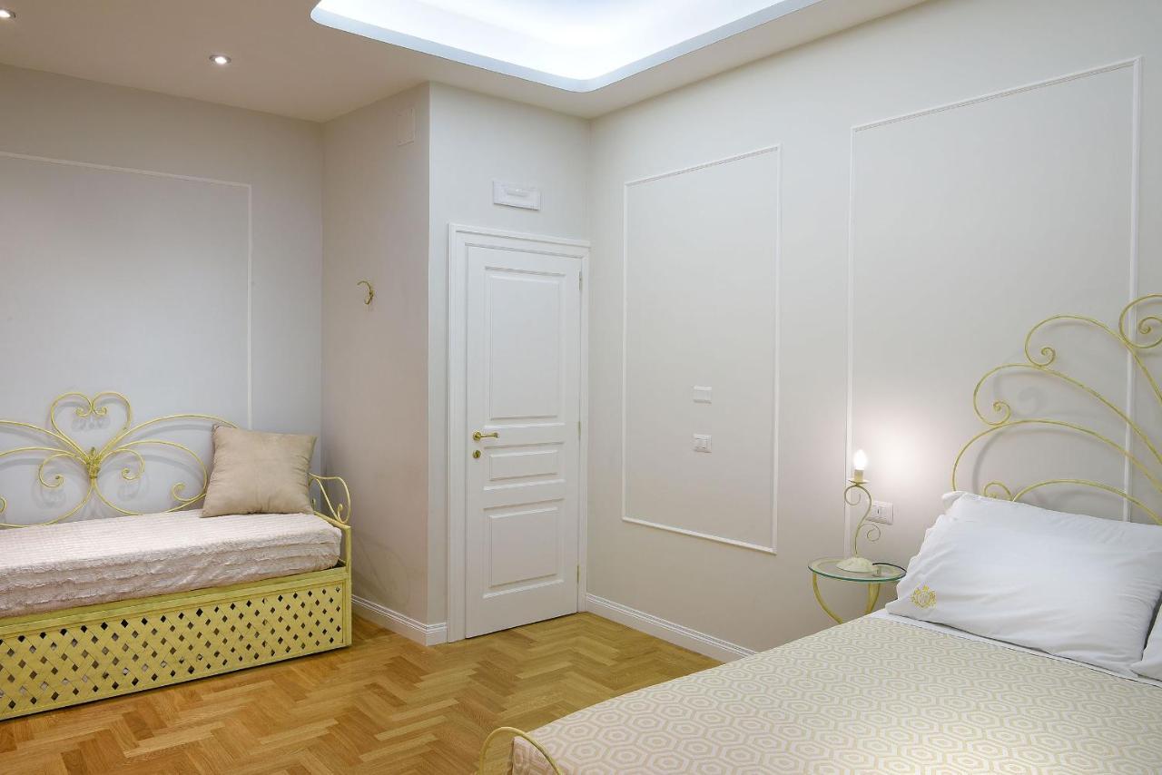 Residenza Borbonica Bed & Breakfast Naples