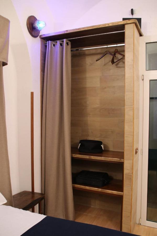 La Tana Dei Pirati Apartment Naples