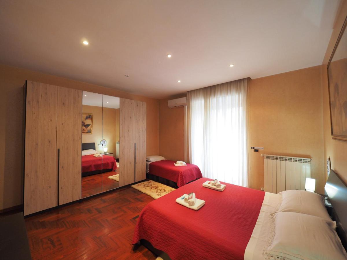 Holiday home Rosaroll70