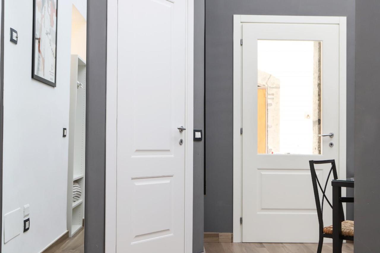 Palazzo Firrao Ground Floor Suites By Wonderful Italy Guest house Naples