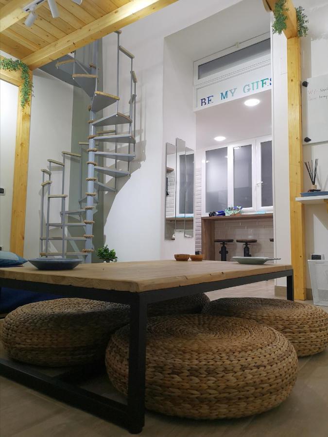 Roots Apartment *