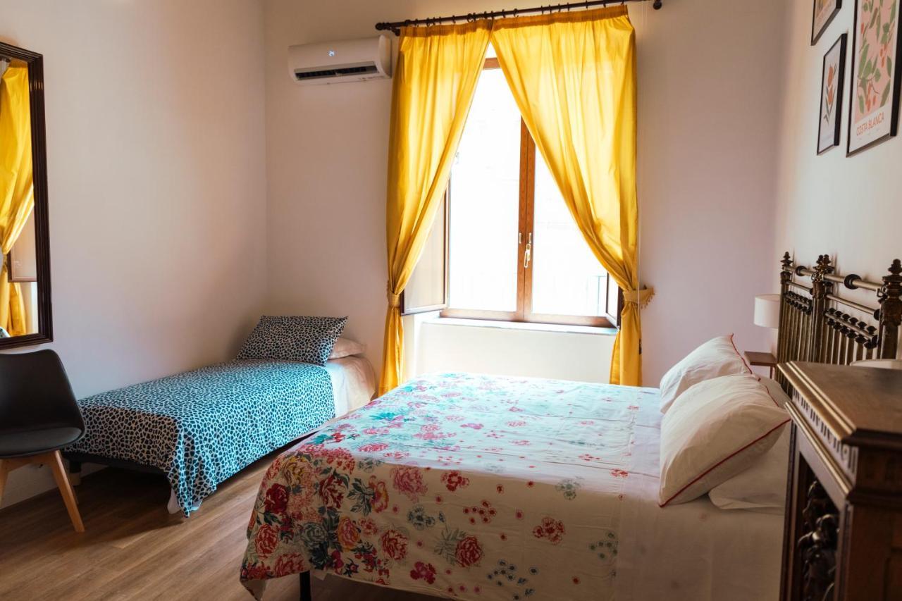 Bed & Breakfast Relais Cuorenapoletano Naples