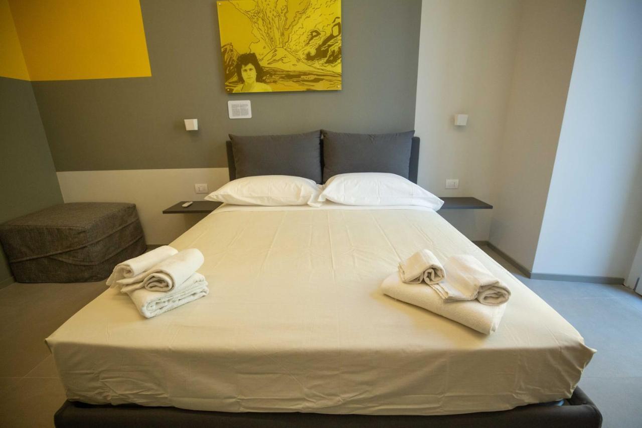 Aparthotel E....... By Dimorra Naples