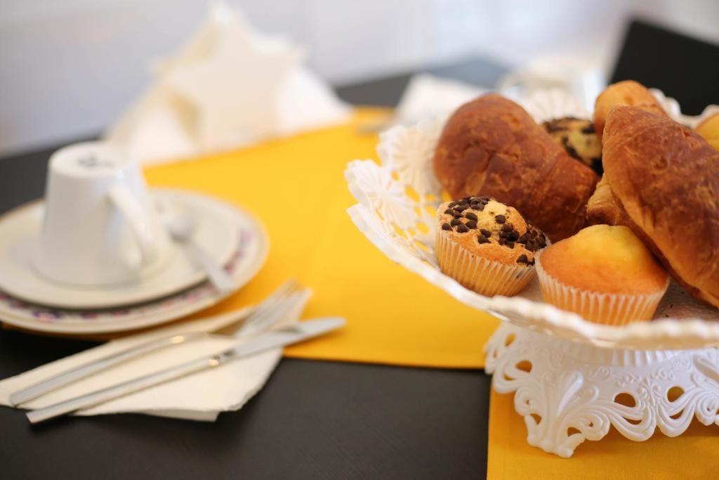 Bed & Breakfast Intermezzo Napoletano Naples