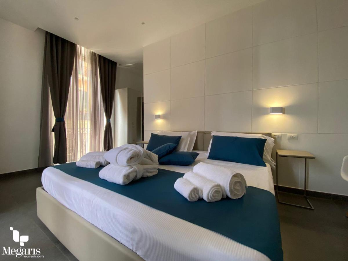 Megaris Luxury Bed & Breakfast *