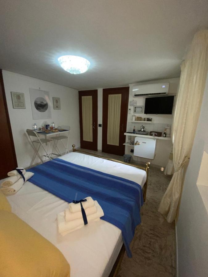 Apartment House S. Ferdinando Naples