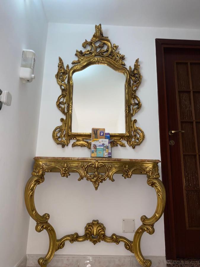 Apartment House S. Ferdinando *