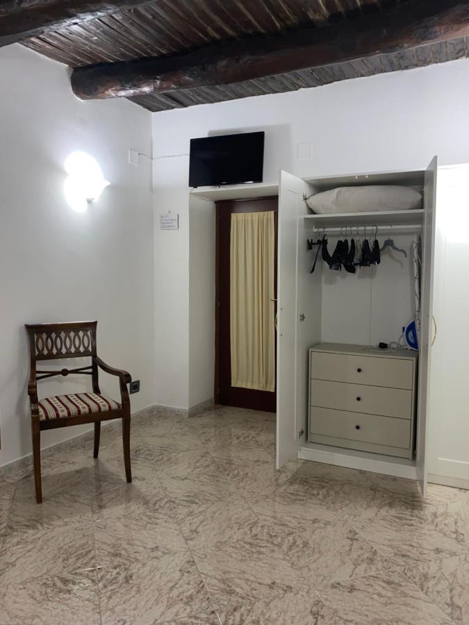 House S. Ferdinando Apartment Naples