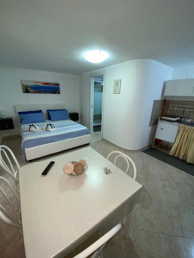 Apartment House S. Ferdinando Naples