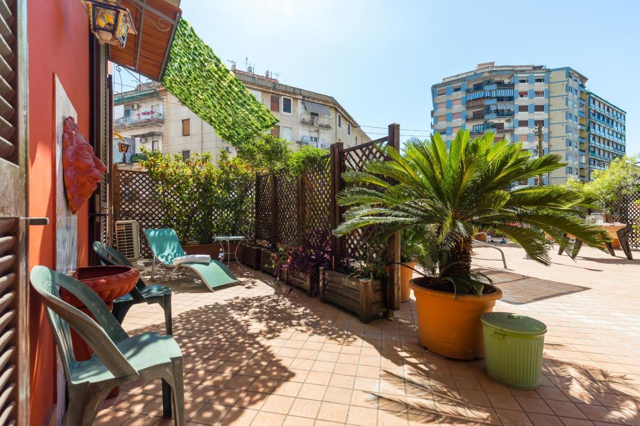 Family With Terrace Apartment