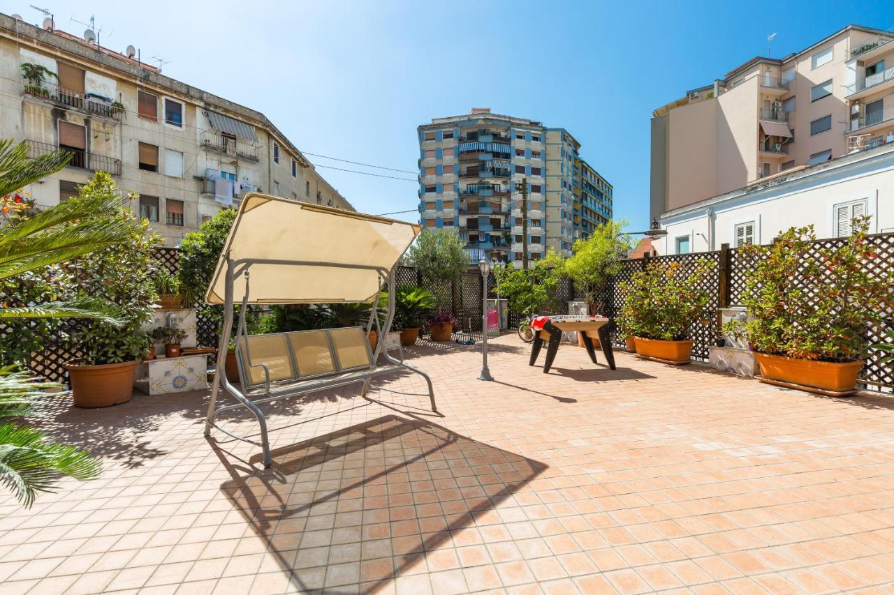 Family With Terrace Apartment *