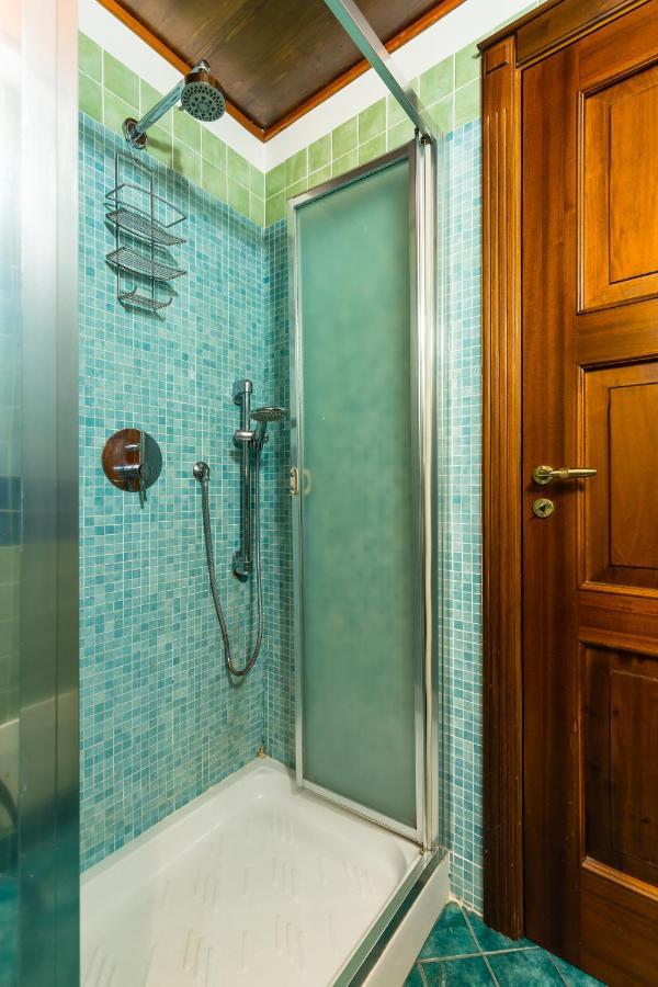 Family With Terrace Apartment Naples