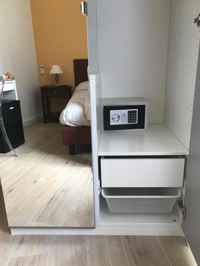 Agora Singola Con Bagno Privato Adiacente Bed & Breakfast Naples