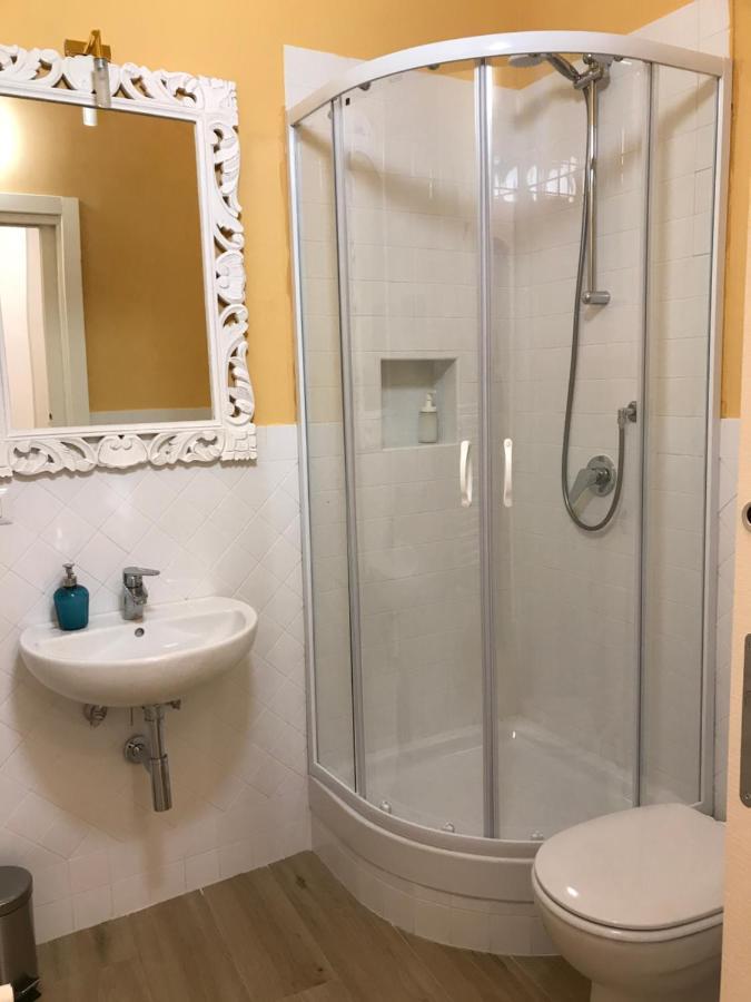Agora Singola Con Bagno Privato Adiacente Bed & Breakfast
