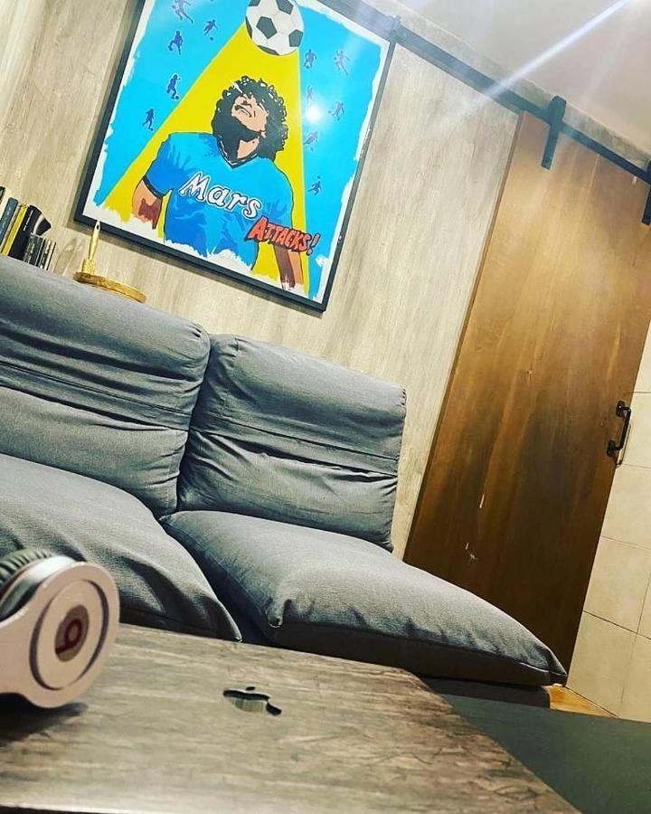 Apartment Bed&art