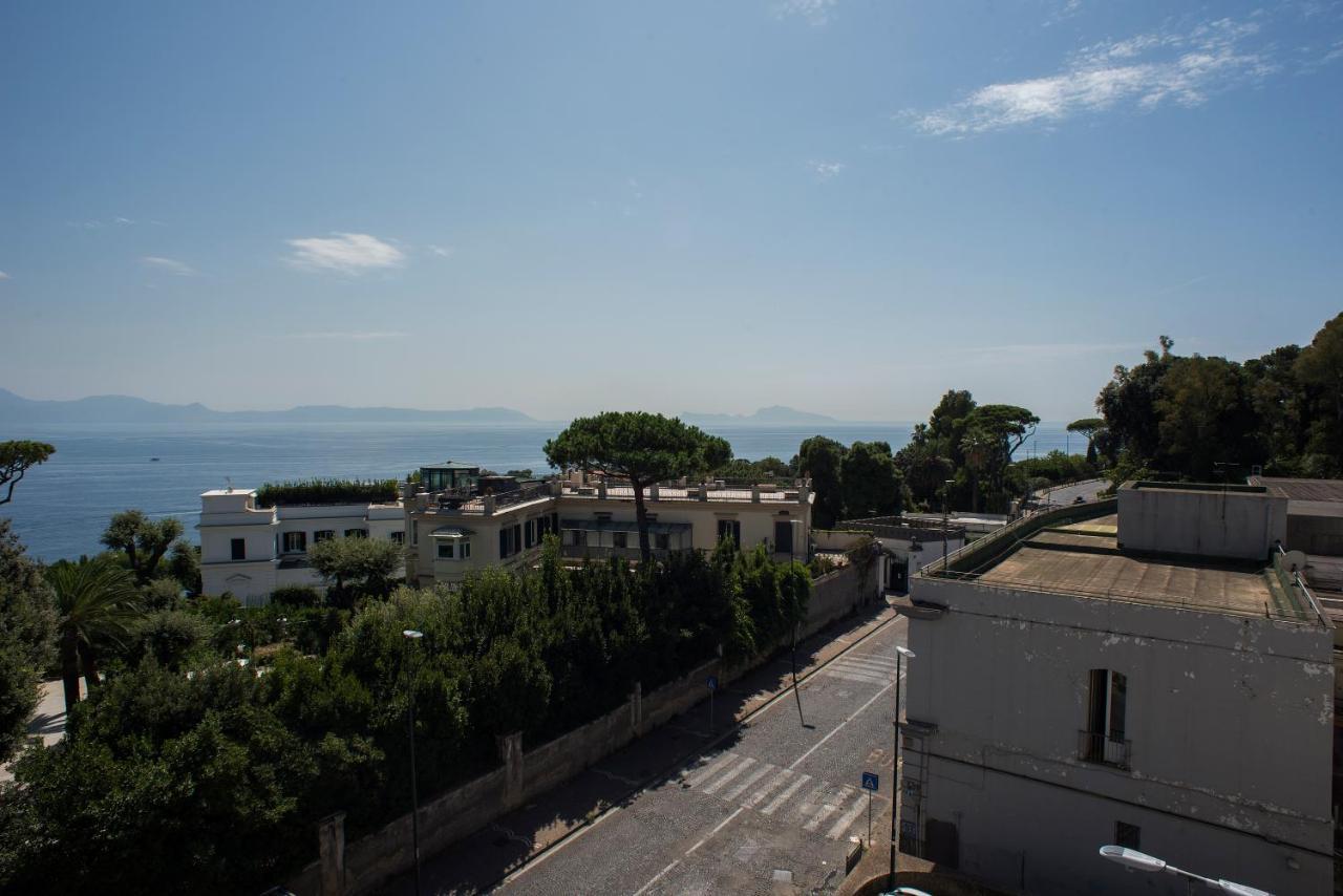 Bayview Posillipo, Modern, Spacious, Kids-friendly, Stunning View Apartment *