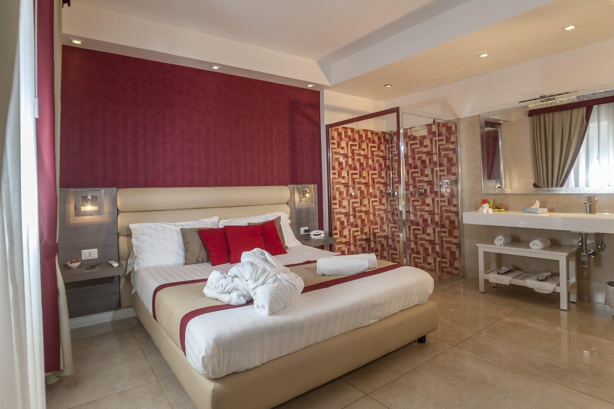 Hotel San Pietro Naples
