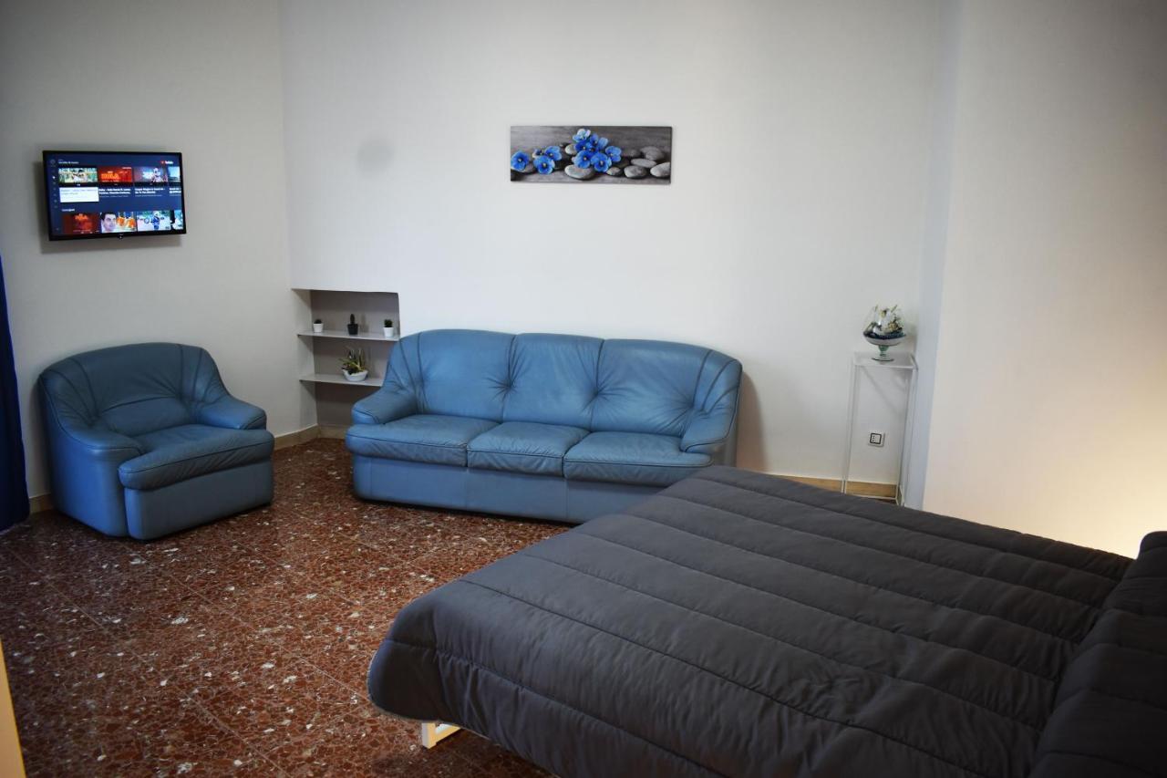 Home Naples Apartment
