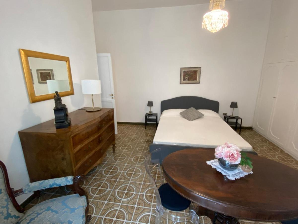 Bed & Breakfast In San Domenico Maggiore 3