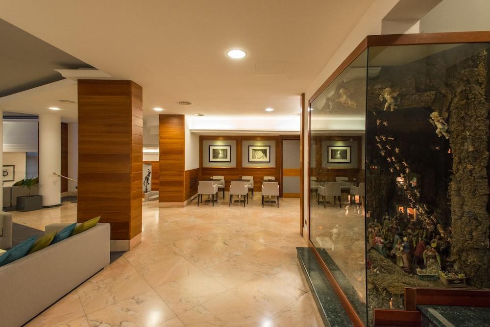 Lhp Palace & 5* Naples